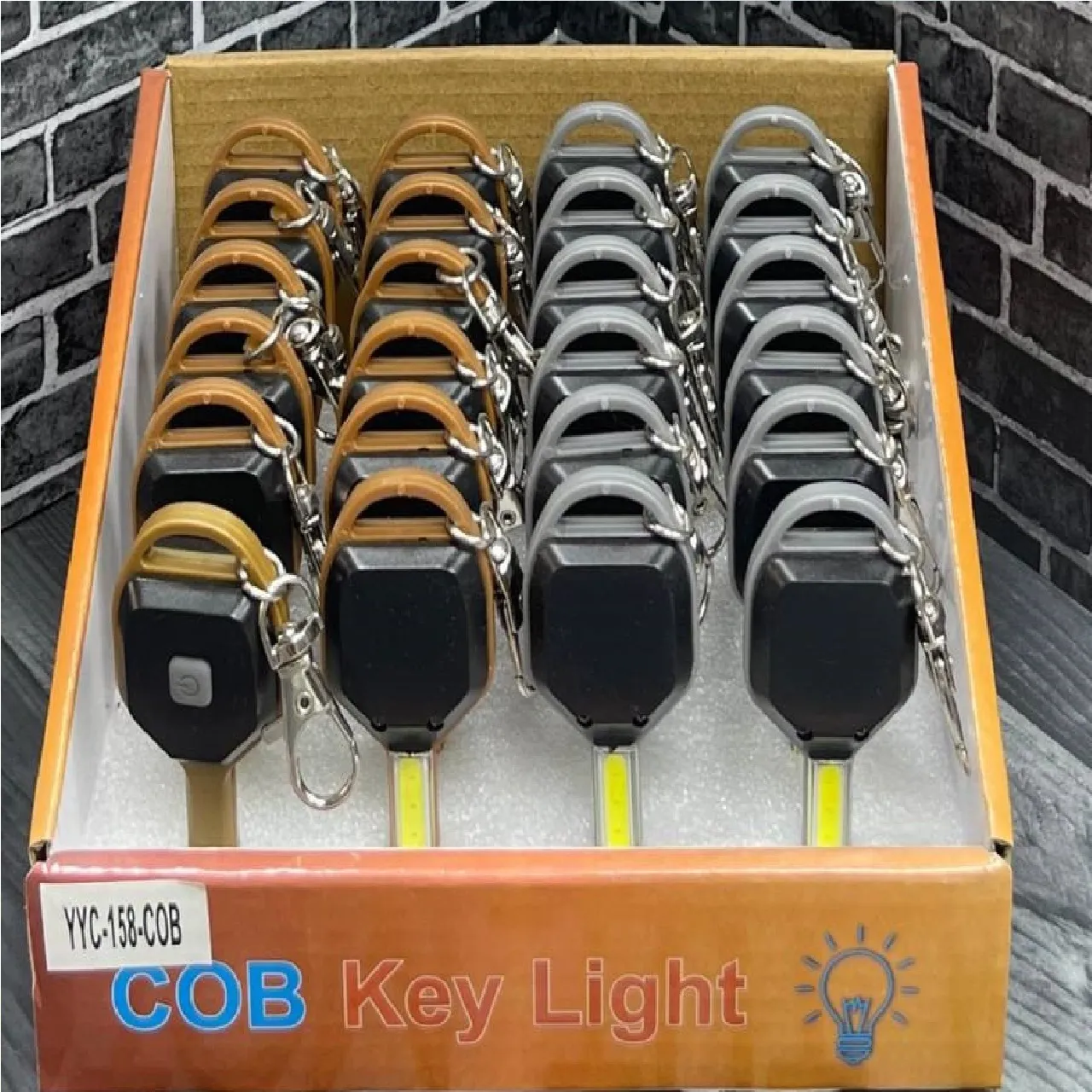 Брелок с фонариком YYC 158-COB